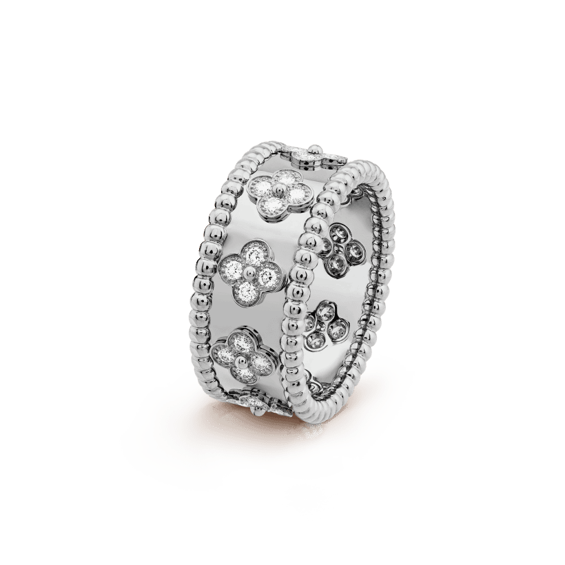 18K Celestial Perl̩e Clovers Ring