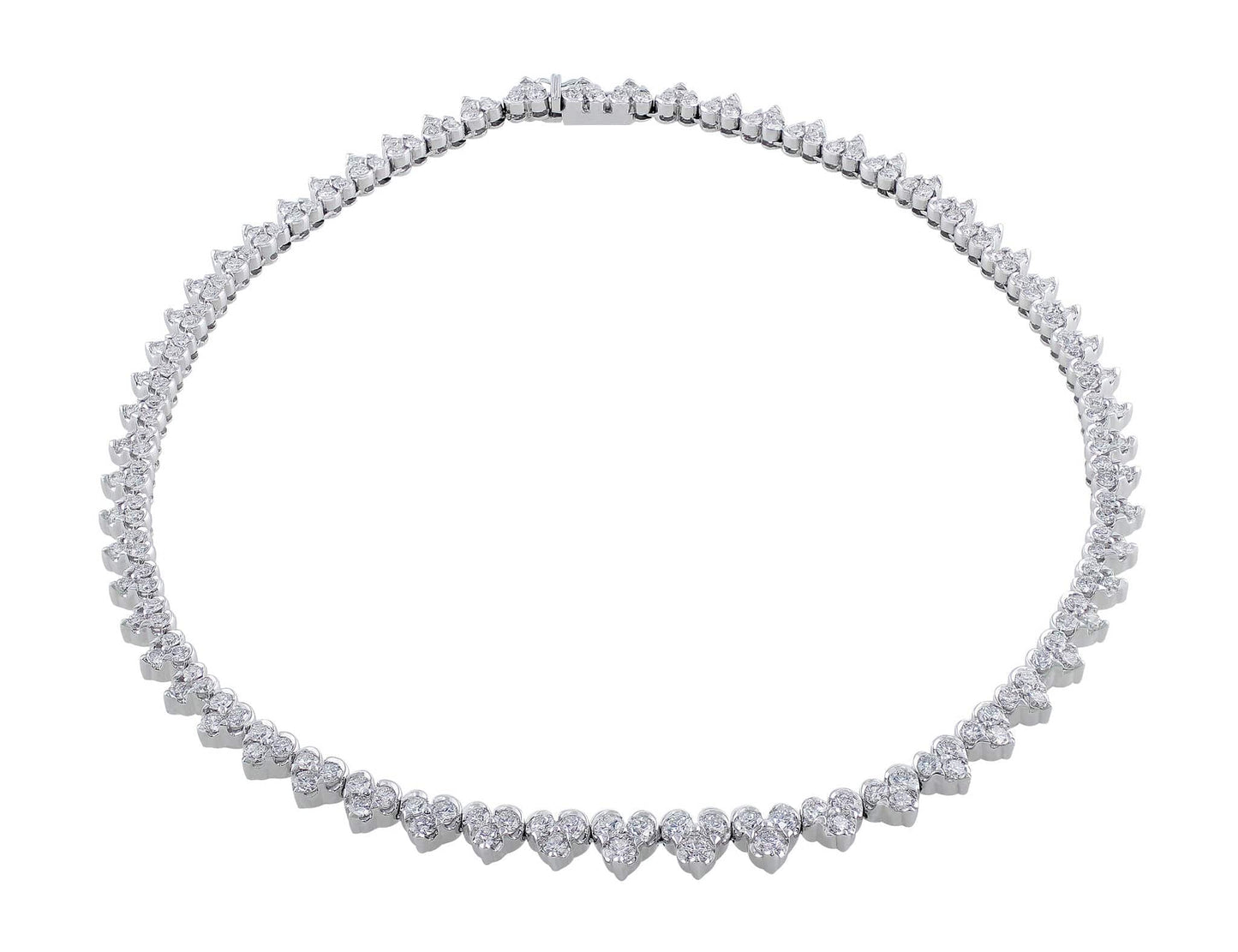 Roberto Coin 18k White Gold Heart-Shaped Cluster Diamond Necklace - Estate
