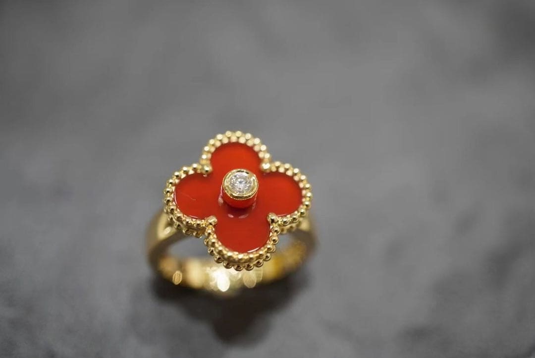 18K Celestial Vintage Alhambra Carnelian Ring