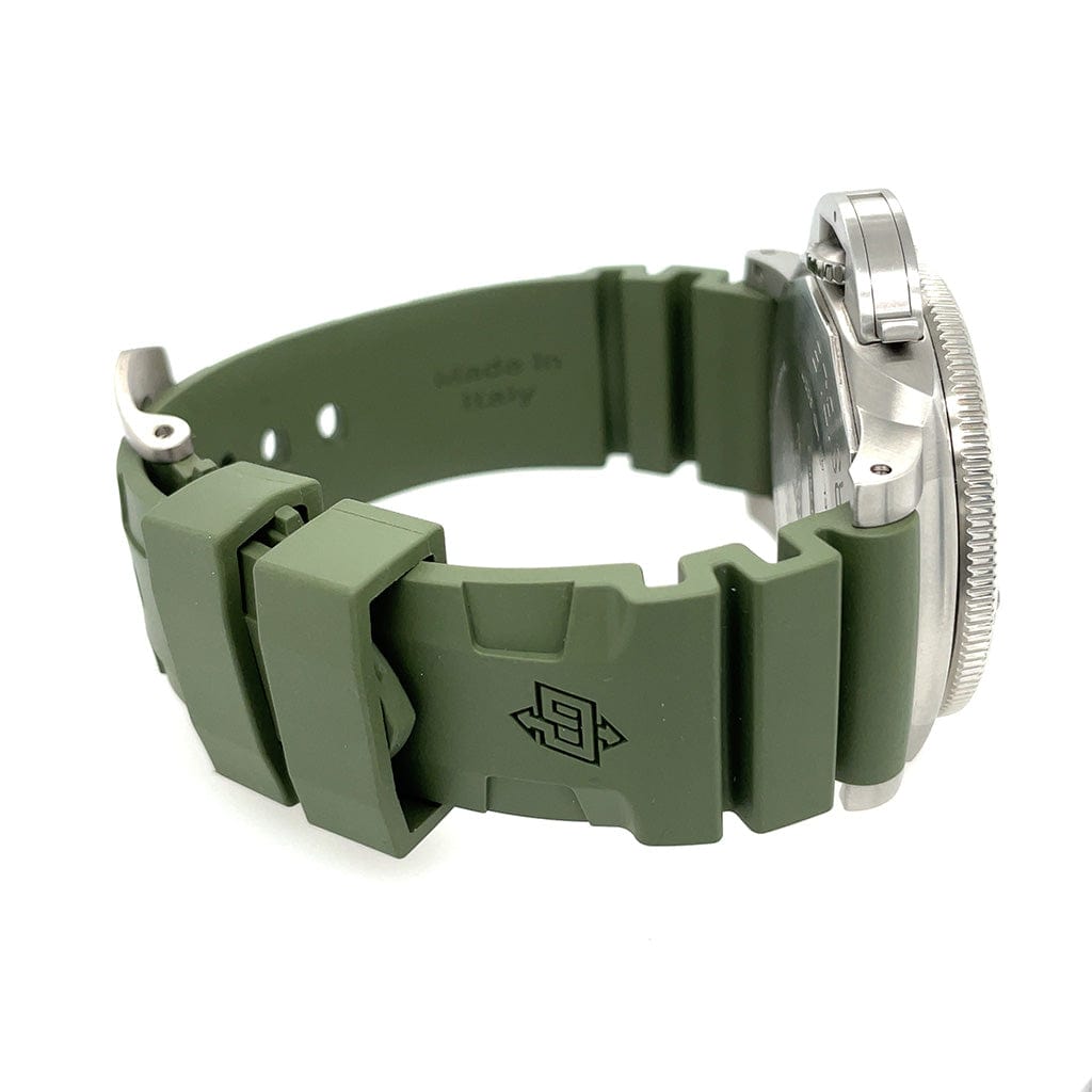Panerai Submersible QuarantaQuattro Bianco PAM01226 - Certified Pre-Owned