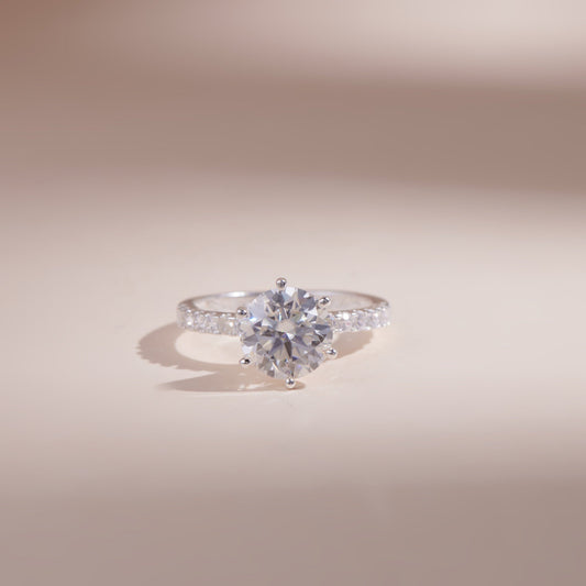 ELVORIA 7mm Moissanite Ring GRA – Platinum Plated 925 Sterling Silver