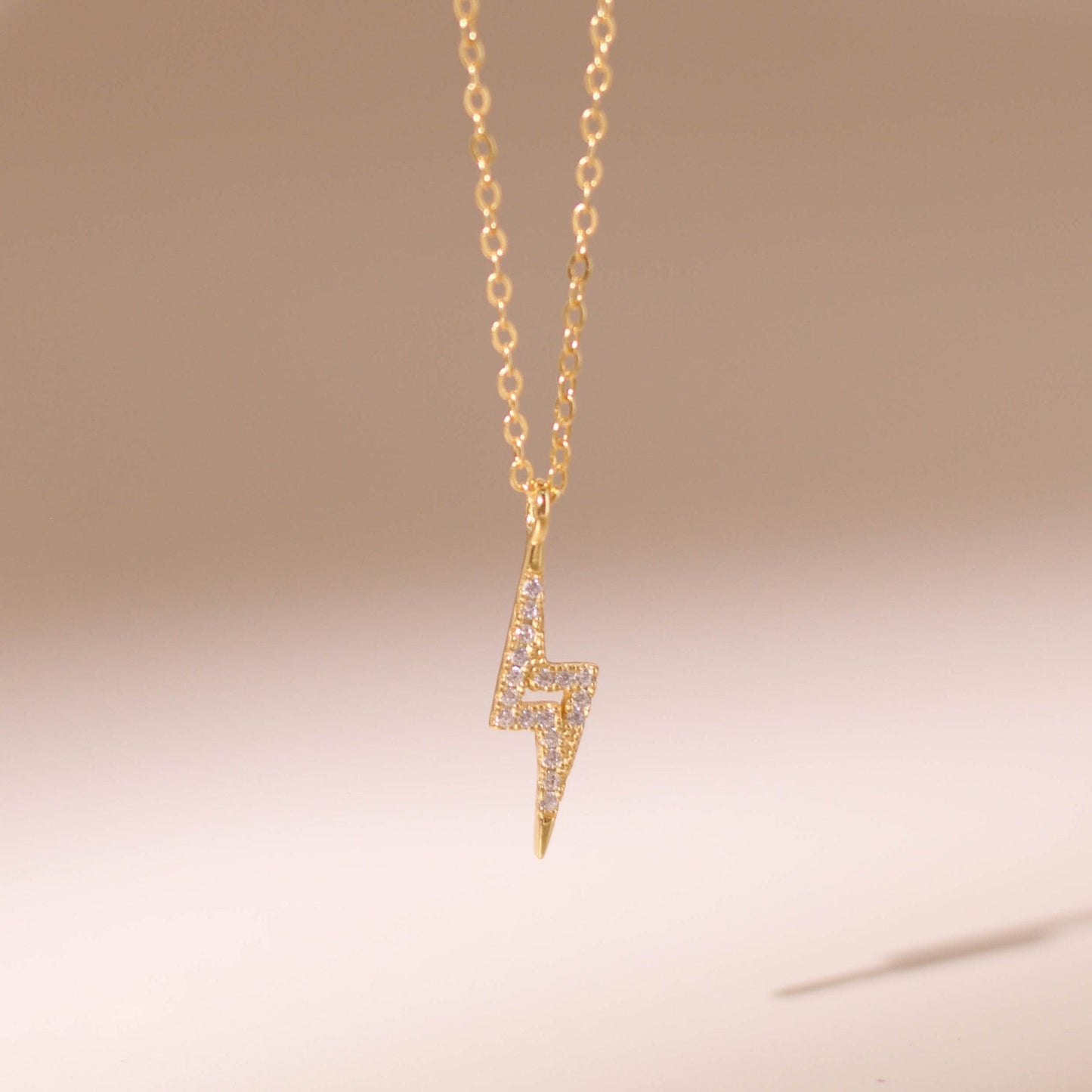 ELVORIA Lightning Necklace – 18K Gold Plated 925 Sterling Silver