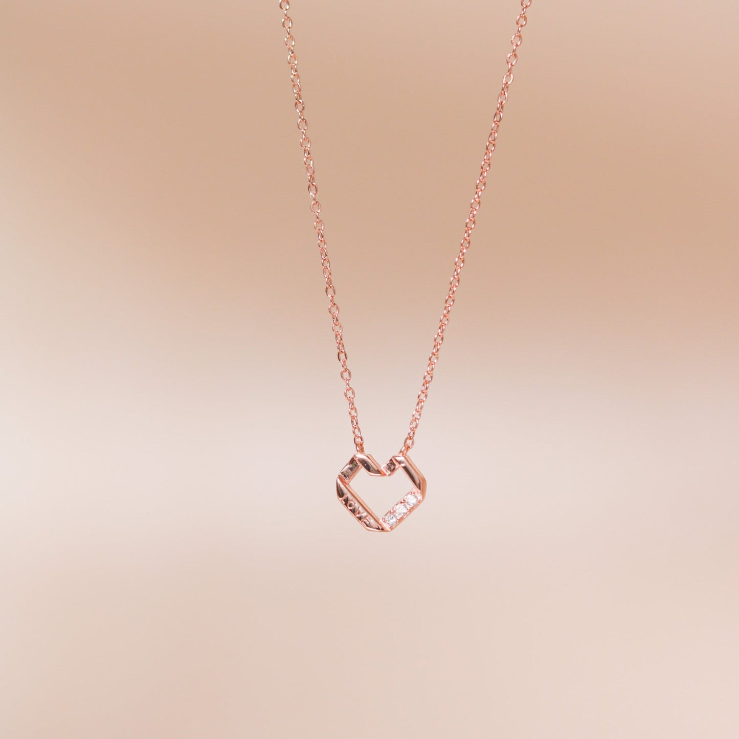 ELVORIA Miyu Heart Necklace – 18K Rose Gold Plated 925 Sterling Silver