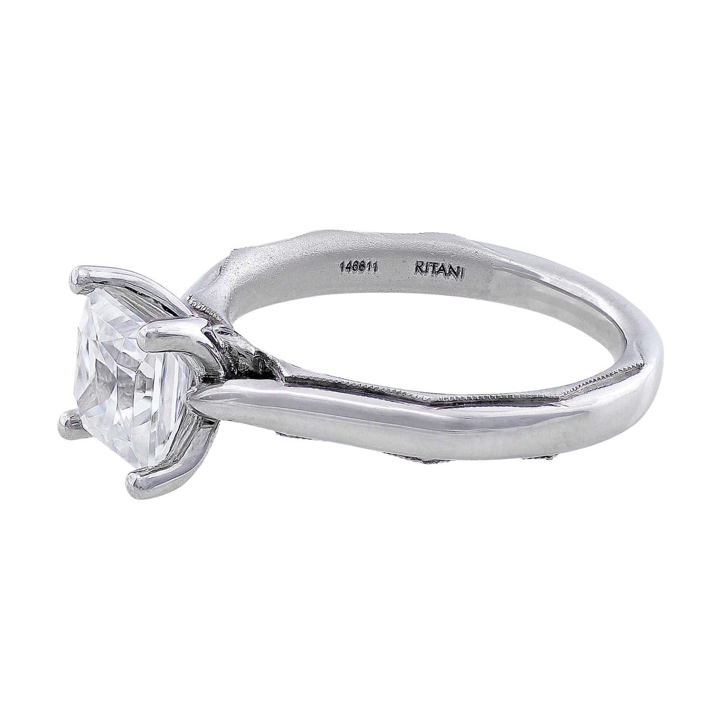 Ritani 18k White Gold Classic 1 Stone Ring