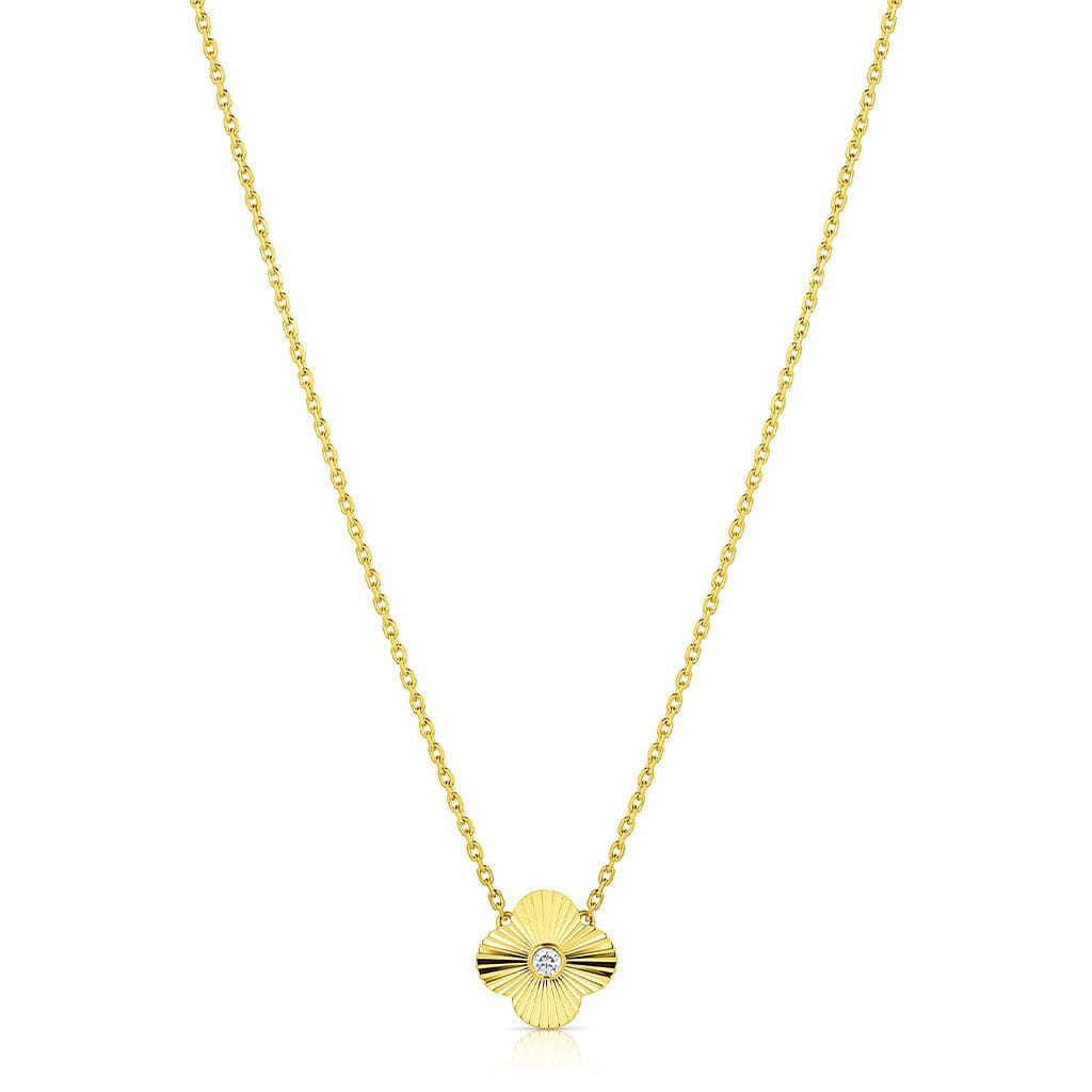 18kt Yellow Gold Diamond Fluted Quatrefoil Pendant Necklace