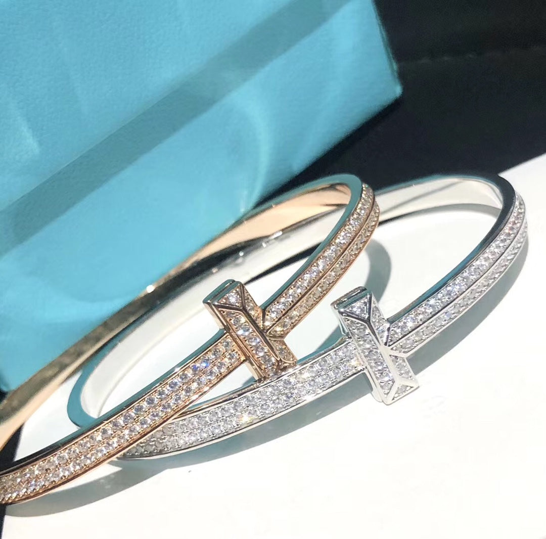 18K Celestial T1 Wide Diamond Hinged Bangle Bracelet