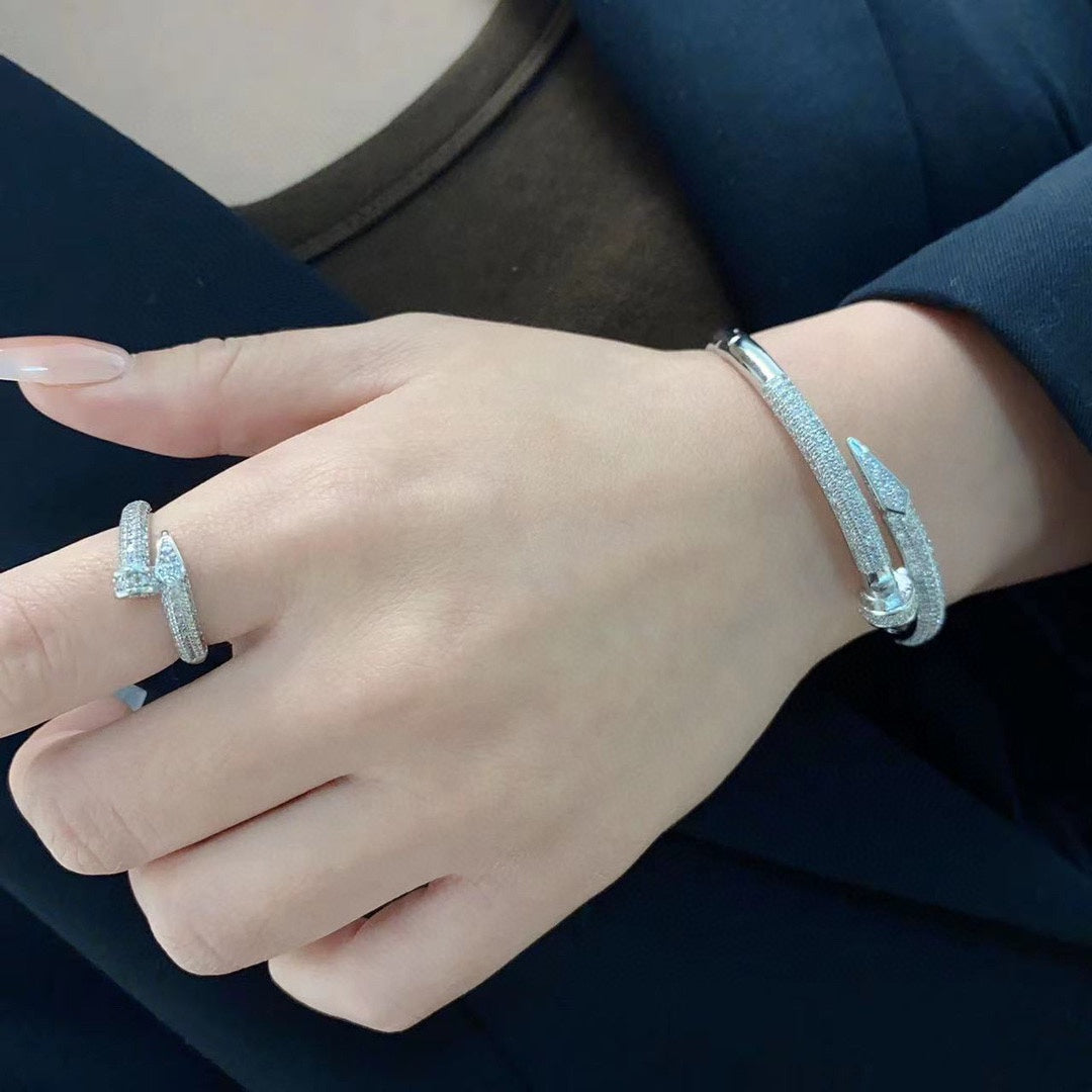 18K Celestial Juste Un Clou Diamonds Ring