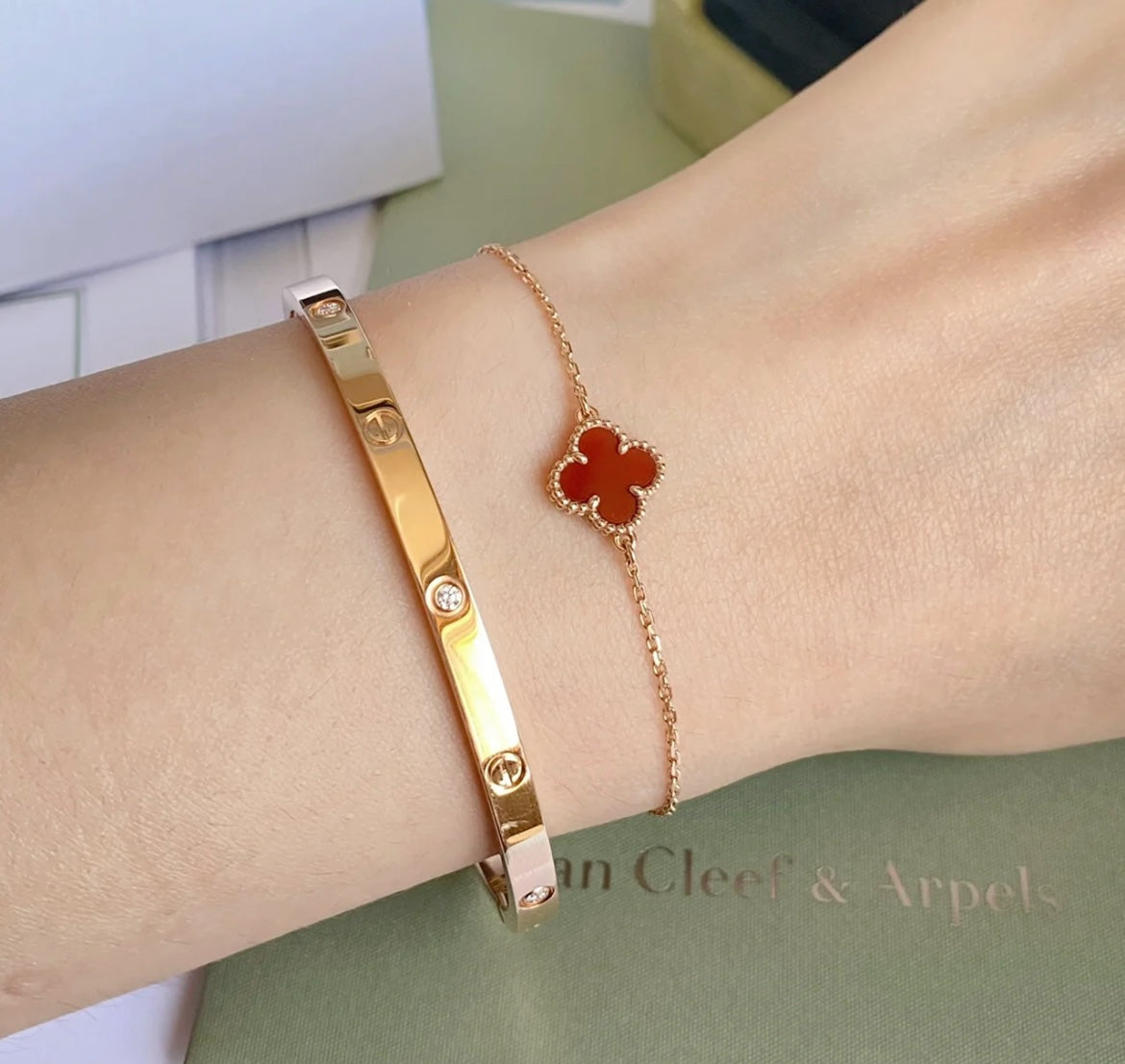 18K Celestial Love Six Diamond Small Bracelet