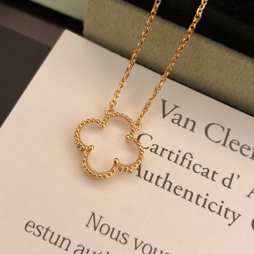 18K Celestial Vintage Alhambra Pendant Clover Necklace
