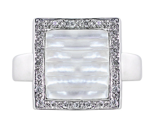 18k White Gold Mother Of Pearl Diamond Ring